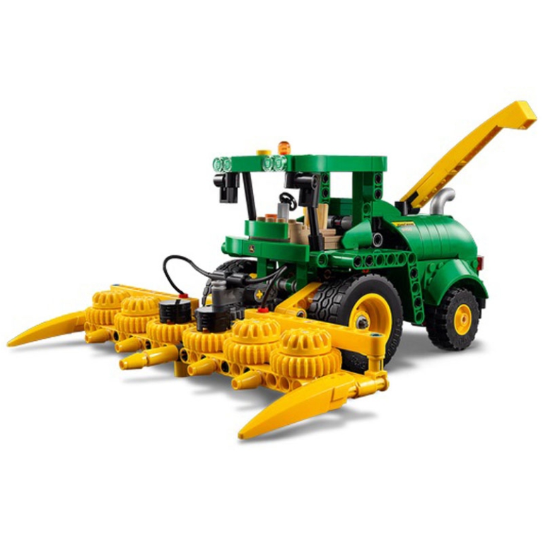 LEGO TECHNIC JOHN DEERE 9700 2