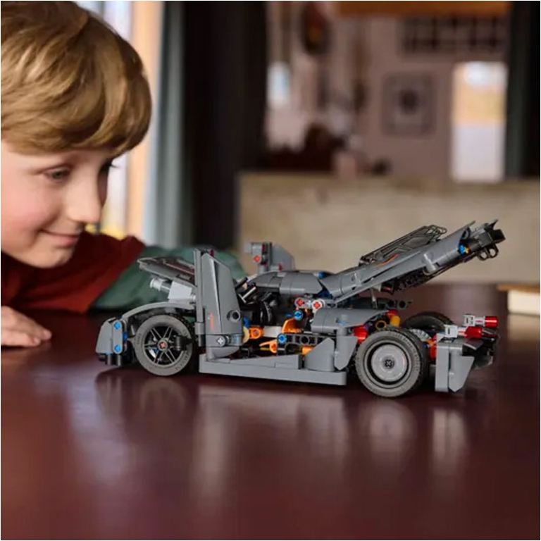 LEGO TECHNIC HYPERCAR JESKO GRIGIA 5